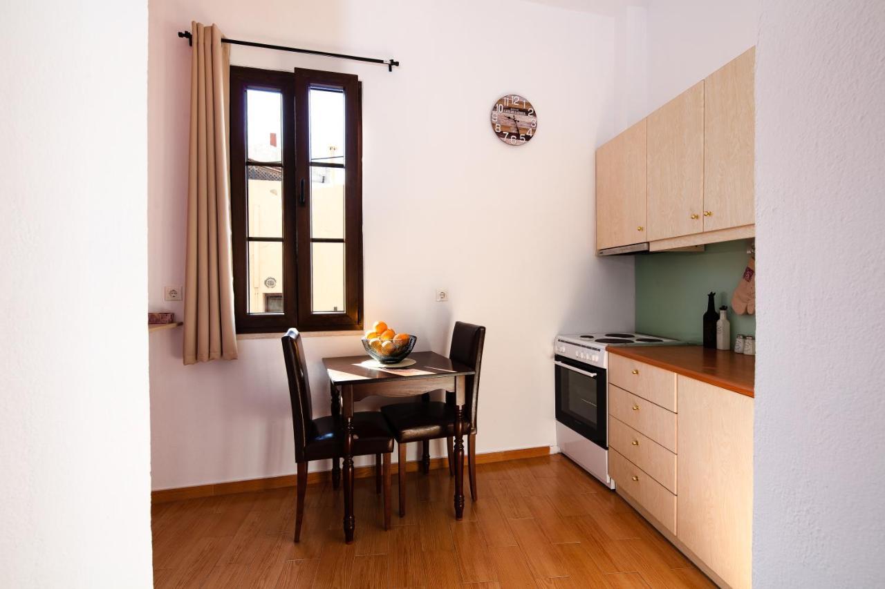 Two Floor Apartment Old Town Resmo Dış mekan fotoğraf
